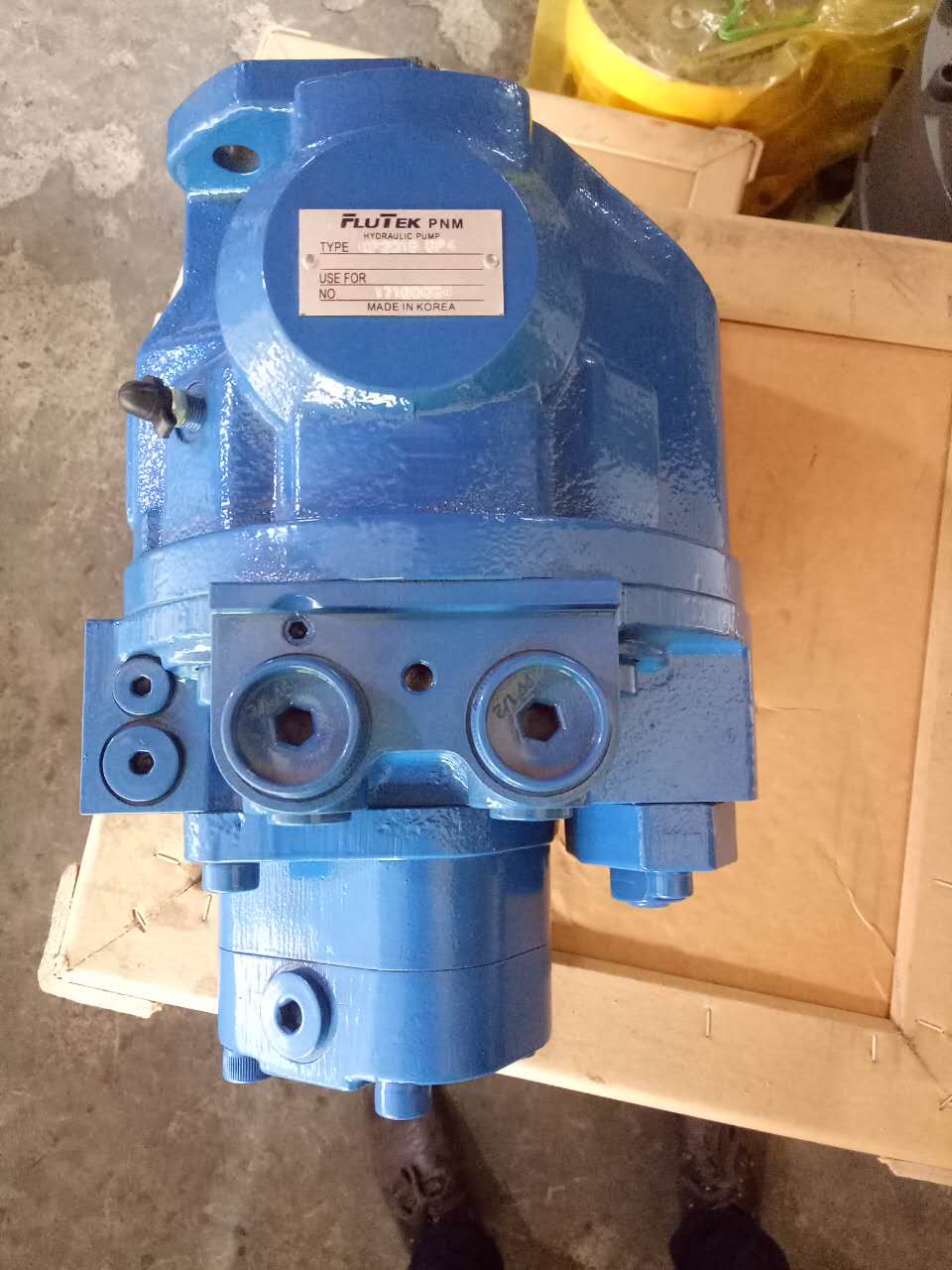 Case CX36B Nachi AP2D18 Excavator Hydraulic Main Piston Pump Assy AP2D18LV3RS7 hydraulic Pump Spare Parts Construction Machinery Hydraulic repair Parts