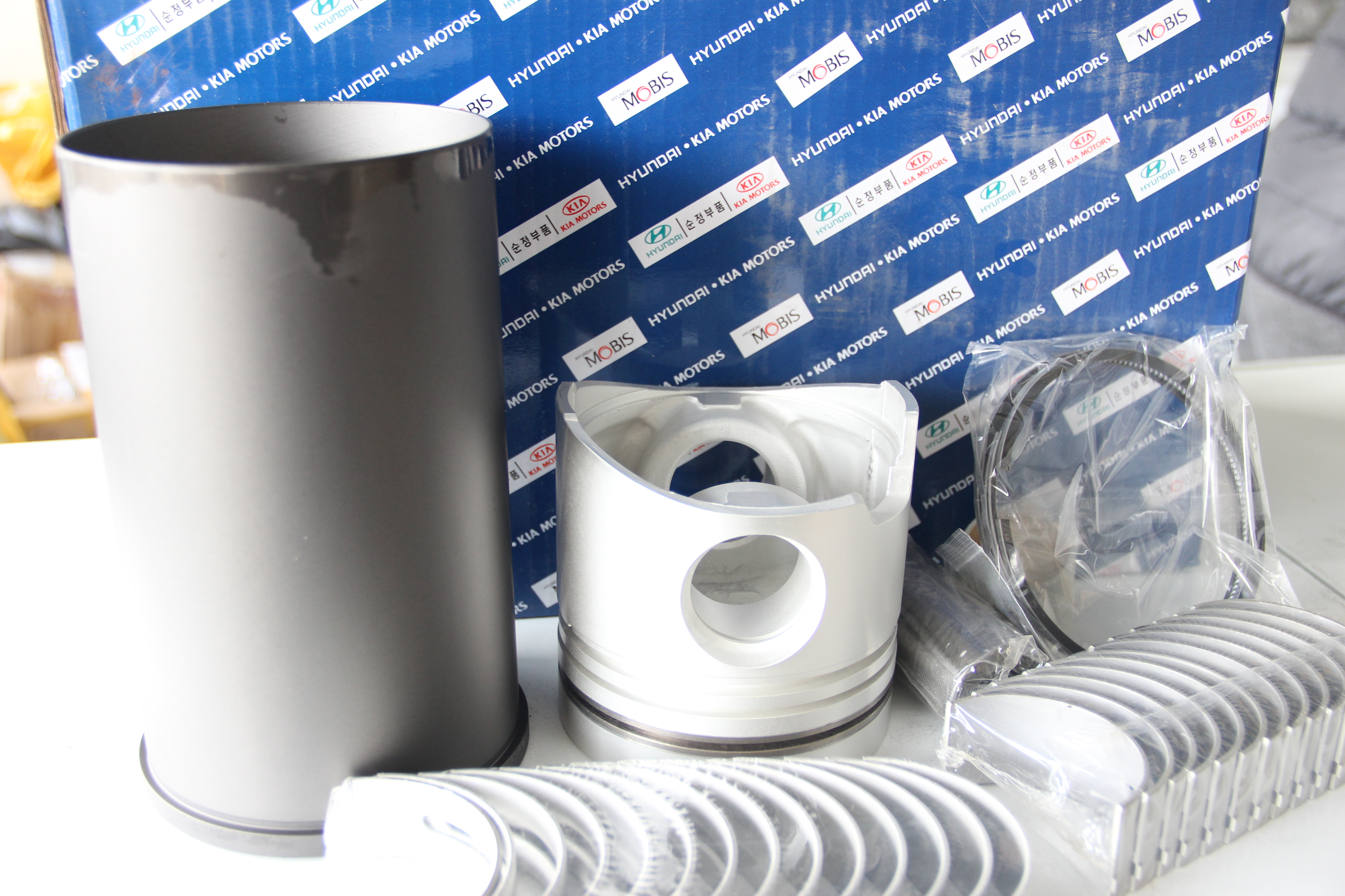 HYUNDAI Excavator  R60-7 4TNE94  Engine Overhaul Repair Kit Piston Liner Kit Ring main bearing valve guide gasket kit Cylinder Block Cylinder Head assy