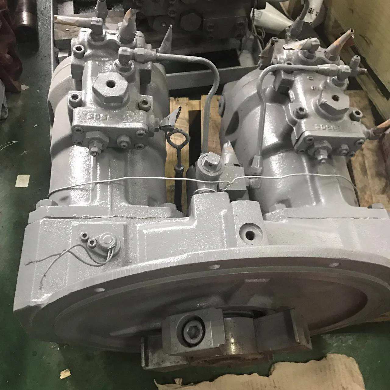 Hitachi EX300-5 EX300LC-5M EX350H EX370-5M Excavator Hydraulic Main Piston Pump Assy HPV145FW-28B hydraulic Pump Spare Parts Construction Machinery Hydraulic repair Parts Hitachi EX300-5 EX300LC-5M EX350H EX370-5M Excavator Hydraulic Main Piston Pump Assy HPV145FW-28B hydraulic Pump Spare Parts Construction Machinery Hydraulic repair Parts