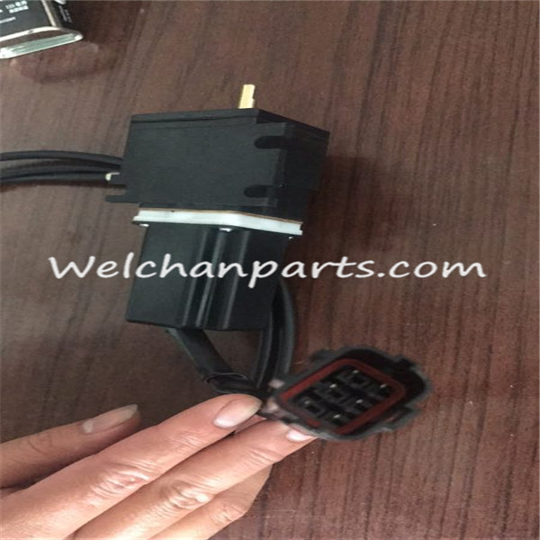 KOMATSU PC75uu excavator spare parts throttle motor 21W-43-2122 Komatsu dozer for sale