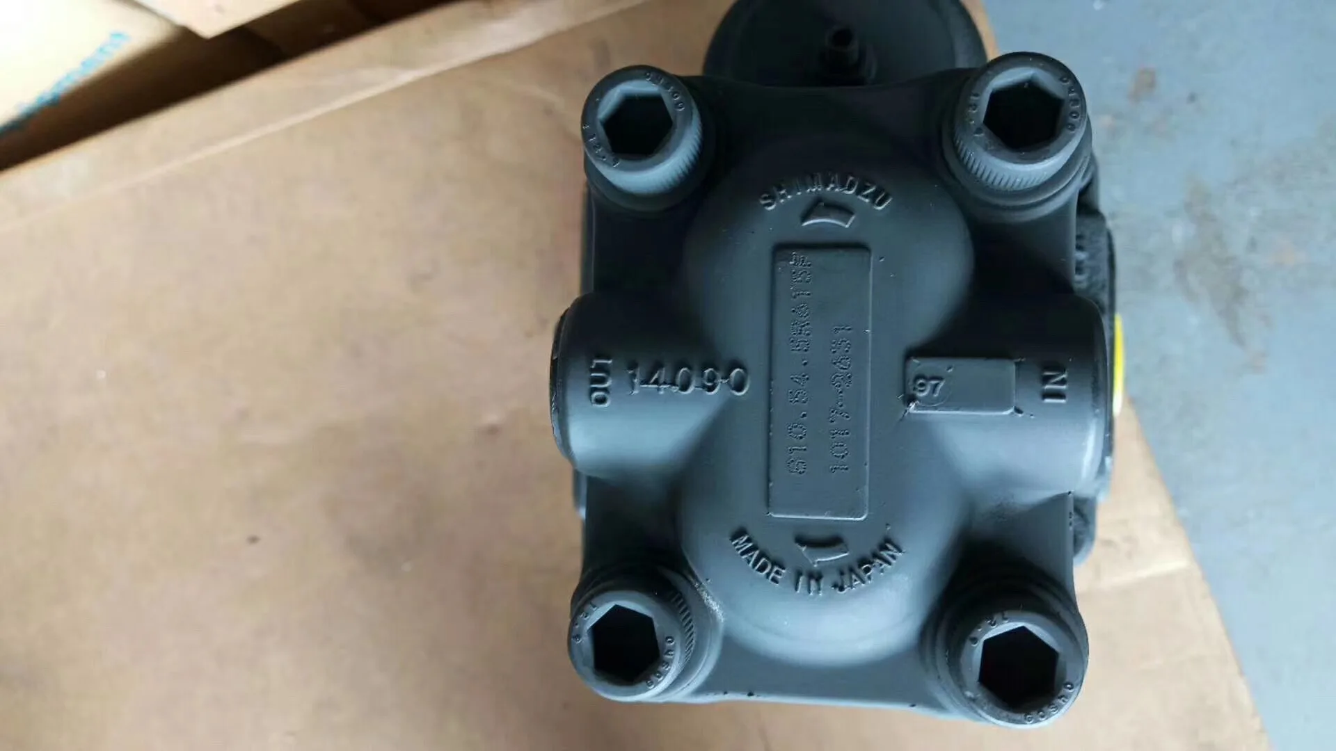 KYB PVD-1B-28P PVD-1B-32P Excavator Hydraulic Main Piston Pump Assy Hitachi EX30 hydraulic Pump Spare Parts Construction Machinery Hydraulic repair Parts - Image 1