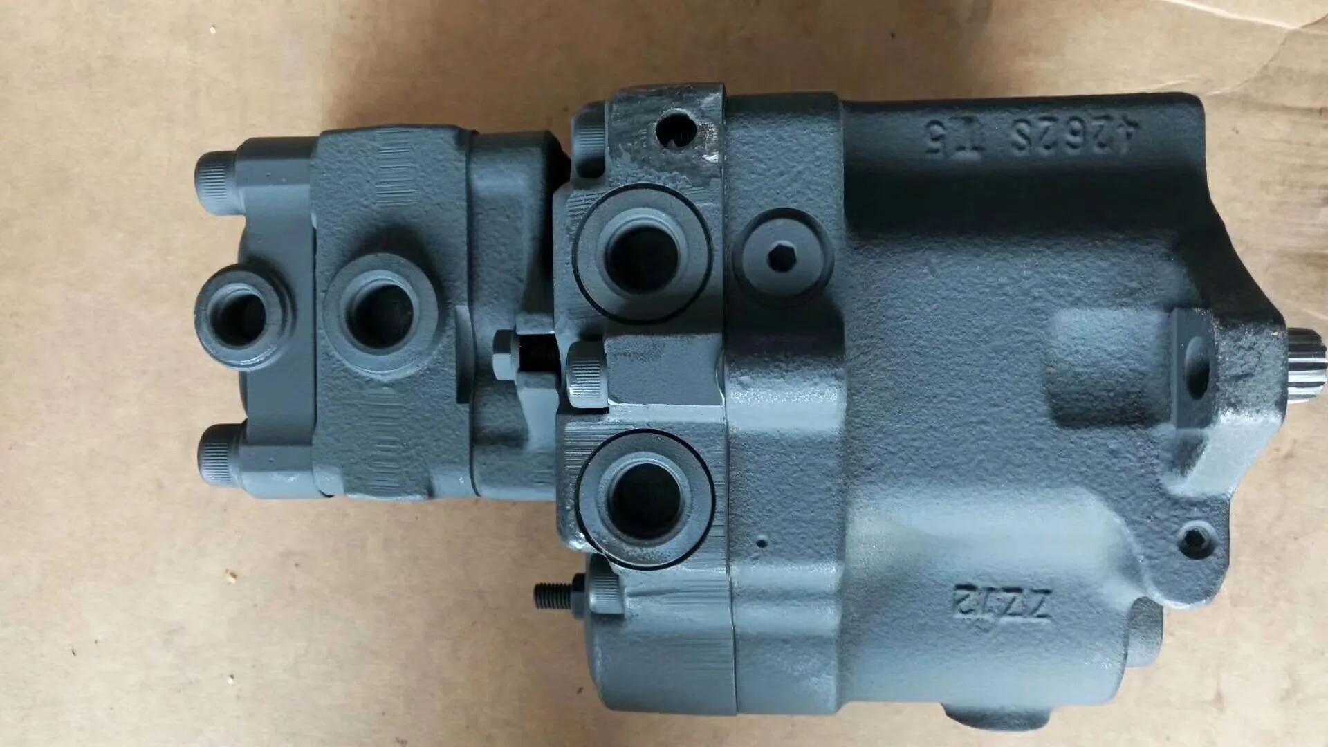 KYB PVD-1B-28P PVD-1B-32P Excavator Hydraulic Main Piston Pump Assy Hitachi EX30 hydraulic Pump Spare Parts Construction Machinery Hydraulic repair Parts - Image 2