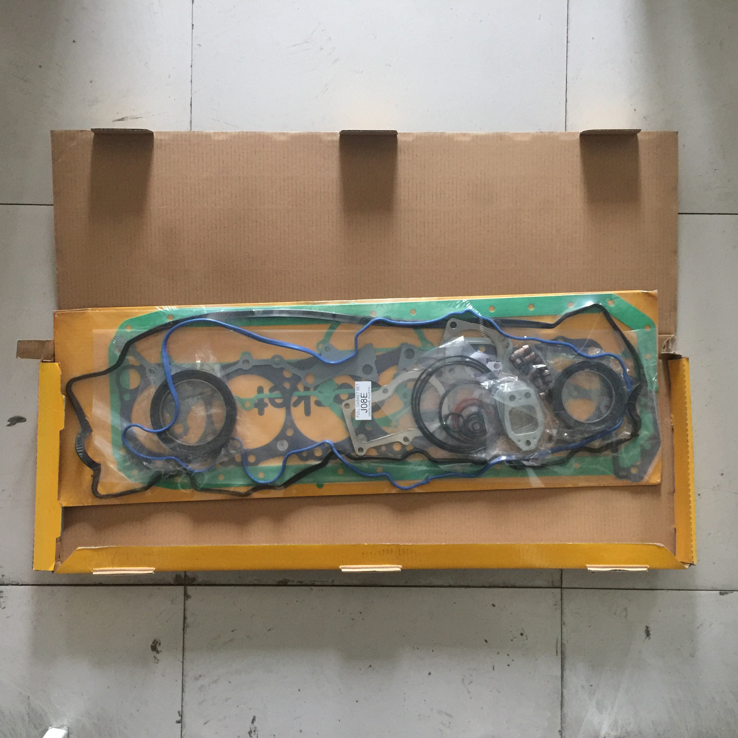Komatsu 4D130 high quality full gasket kit 6110-13-1812 for engine assembly parts
