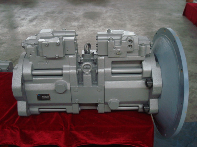 Komatsu PC200-6 PC210-6 PC200LC-6 Excavator Hydraulic Main Piston Pump Assy 708-2L-31430 708-2L-00413 hydraulic Pump Spare Parts Construction Machinery Hydraulic repair Parts
