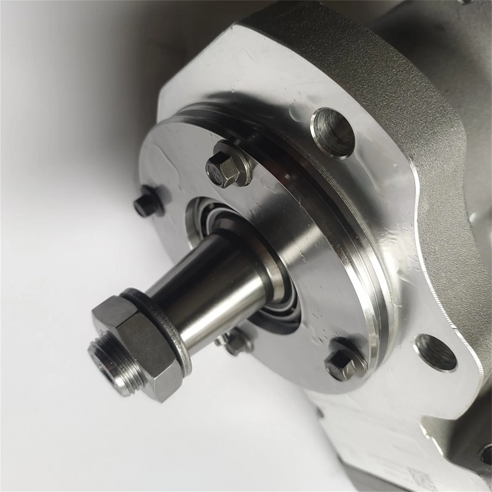 Komatsu fuel injection pump 6745-71-1170 PC330-8 fuel pump SAA6D114E-3 engine parts Komatsu excavator fuel pump 3973228 4954200 - Image 2