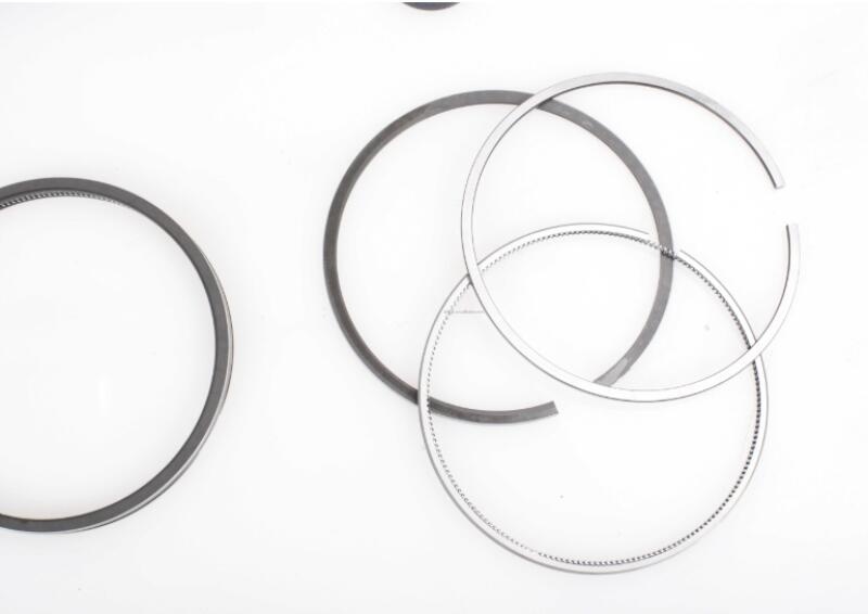  Kubota Water Pump KVP80D D722 China Manufacturer Engine Overhaul Repair Kit Factory Piston Liner Kit Ring main bearing valve guide gasket kit Cylinder Block Cylinder Head assy Supplier