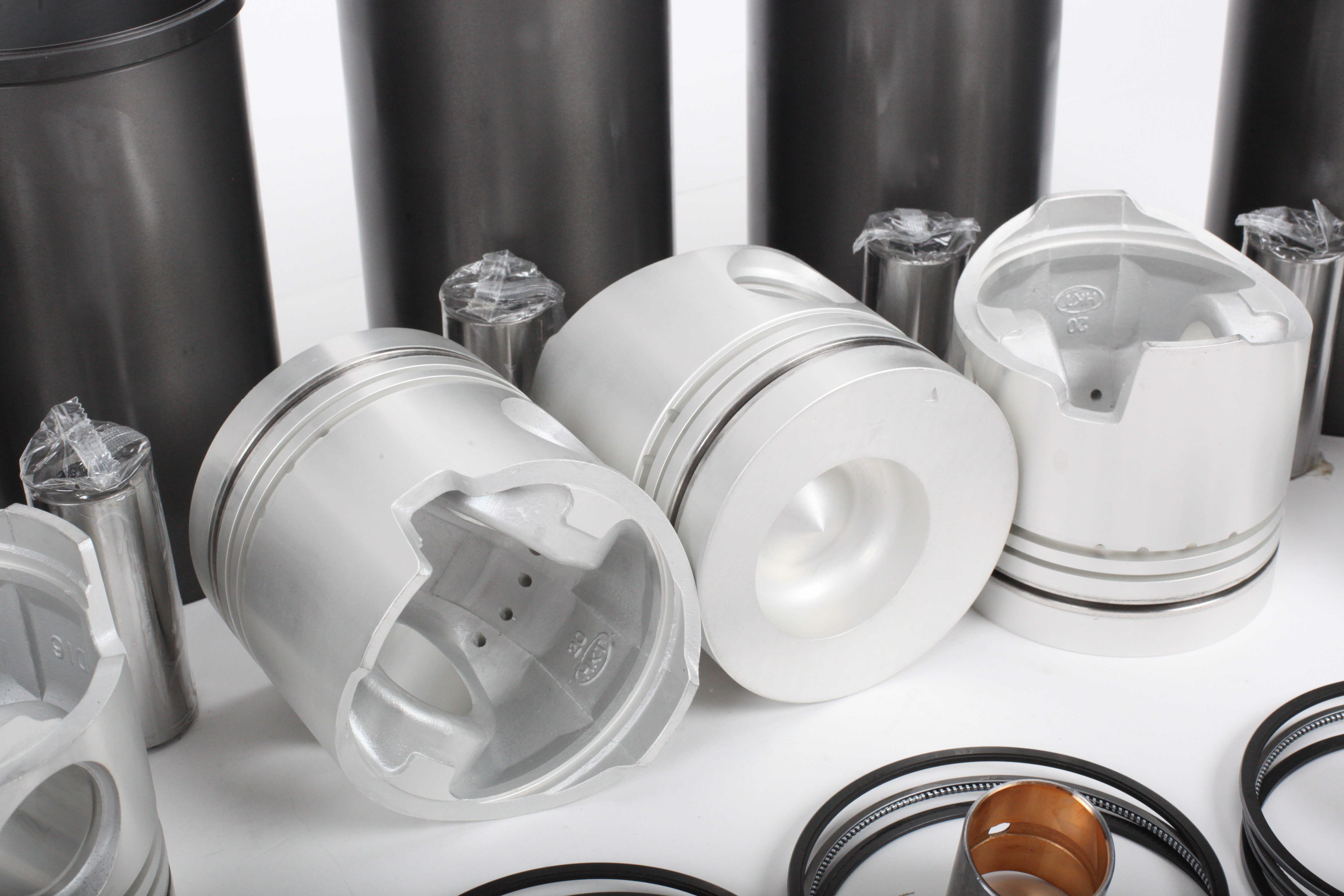 Mitsubishi S4S China Manufacturer Engine Overhaul Repair Kit Factory Piston Liner Kit Ring main bearing valve guide gasket kit Cylinder Block Cylinder Head assy Supplier