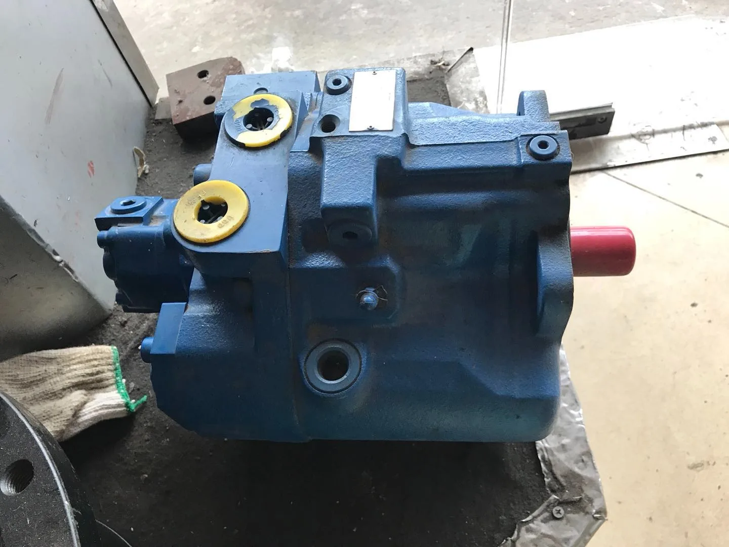 Rexroth Excavator Hydraulic Main Piston Pump Assy AP2D36LV1PS7-880-0 hydraulic Pump Spare Parts Construction Machinery Hydraulic repair Parts - Image 1