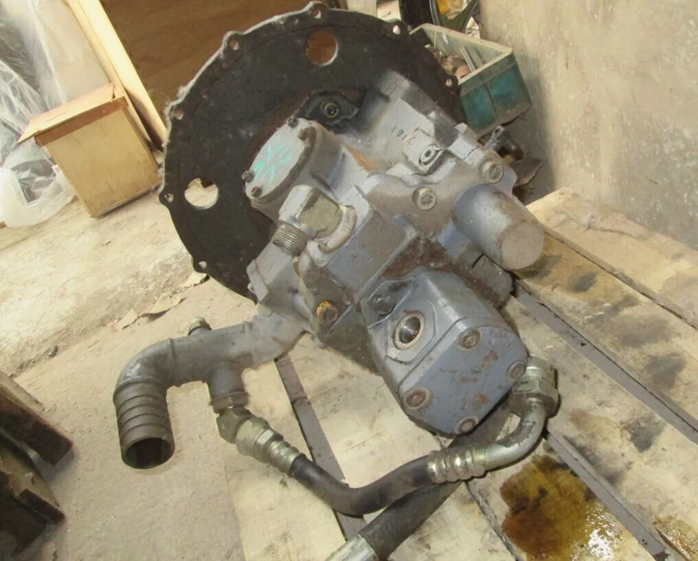 Sumitomo SH60 SH75U-1 SH80 Caterpillar 307SR Excavator Hydraulic Main Piston Pump Assy A10VD43 A10VD43SR-1RS5-S hydraulic Pump Spare Parts Construction Machinery Hydraulic repair Parts - Image 1