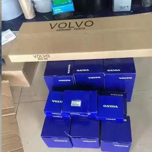 Volvo EC210 Heavy Duty Engine Overhaul Repair Kit Piston Liner Kit Ring main bearing valve guide gasket kit Cylinder Block Cylinder Head assy - Image 1