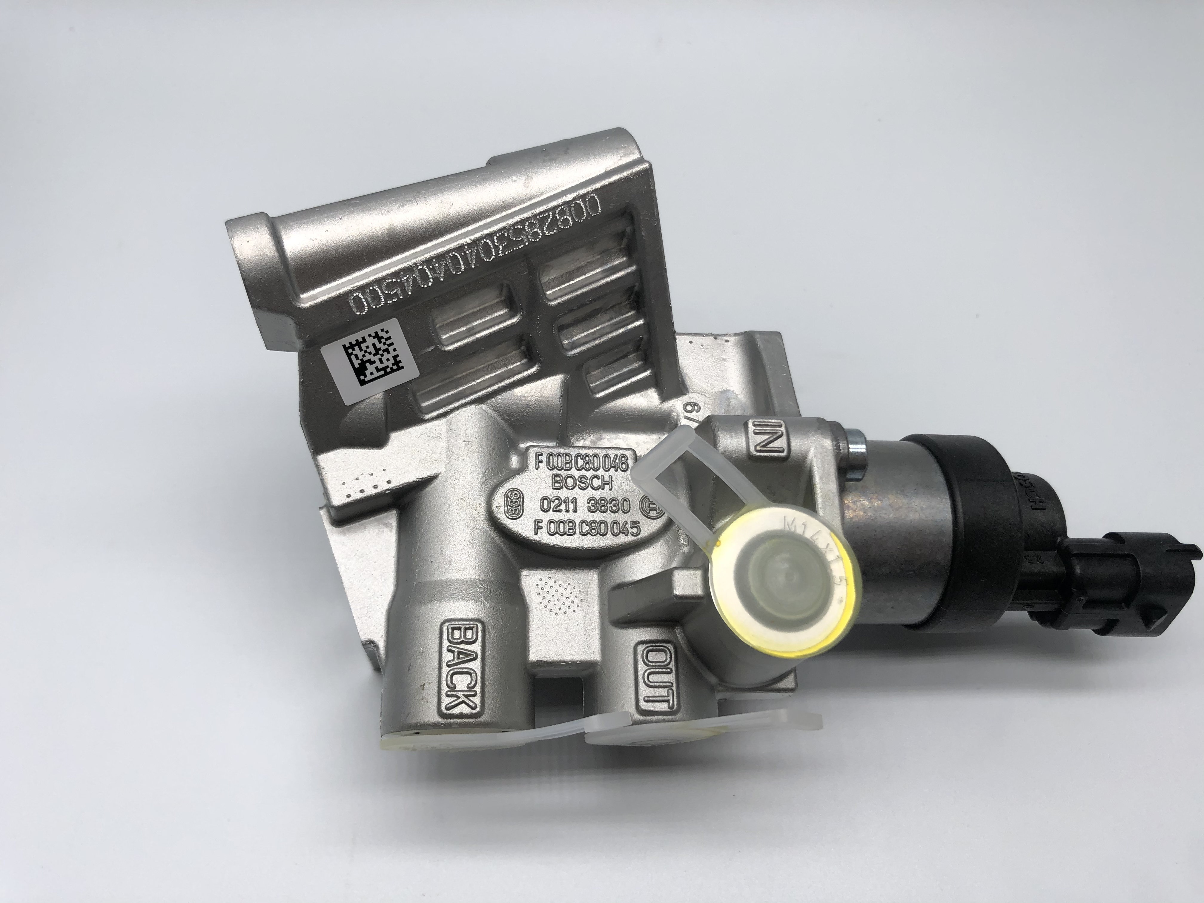 Volvo EC210B fuel injection pump 0928400670 02113830 EC240B fuel pump VOE21638691 VOE21103266 VOE21060258 21060258 Volvo excavator fuel pump