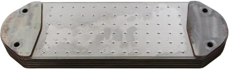 Volvo oil cooler 20729259 Volvo D12 D12C engine oil cooler heavy duty truck China manufacturer factory price