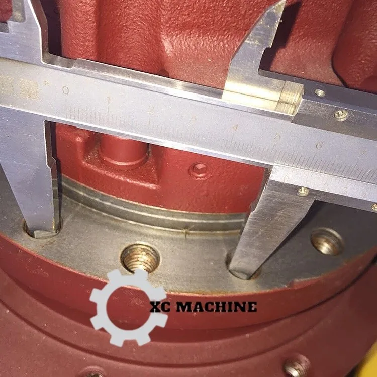 Yuchai Hitachi Komatsu Kobelco Excavator YC35 EX40 PC35 PC40 SK40 Final drive GM04 Travel motor Hydraulic Excavator Travel Device TM04 - Image 3